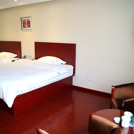 Greentree Inn Jiangsu Xuzhou Kuangda Huaita East Gate Express Hotel Bagian luar foto